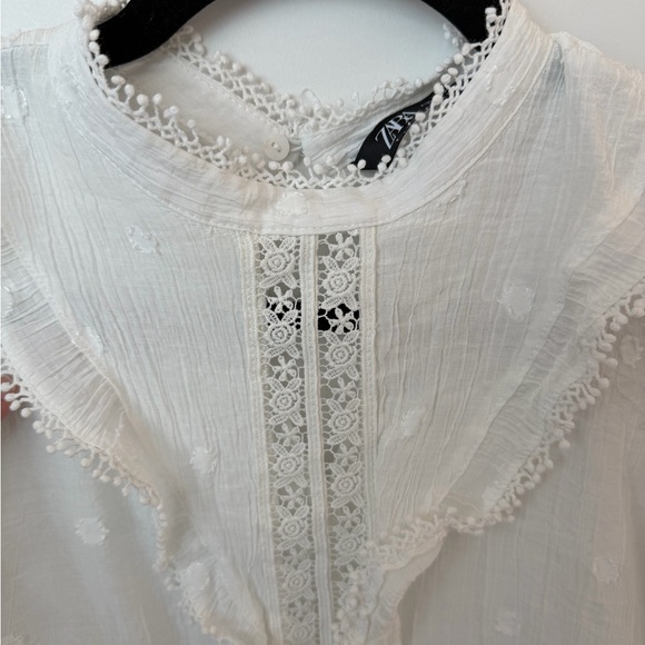 Zara White Ruffled Blouse - Picture 2 of 5